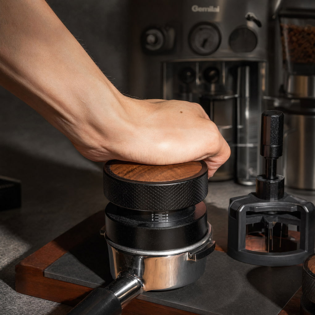 Home espresso tamping setup on Culturbo workflow station with portafilter and WDT tool